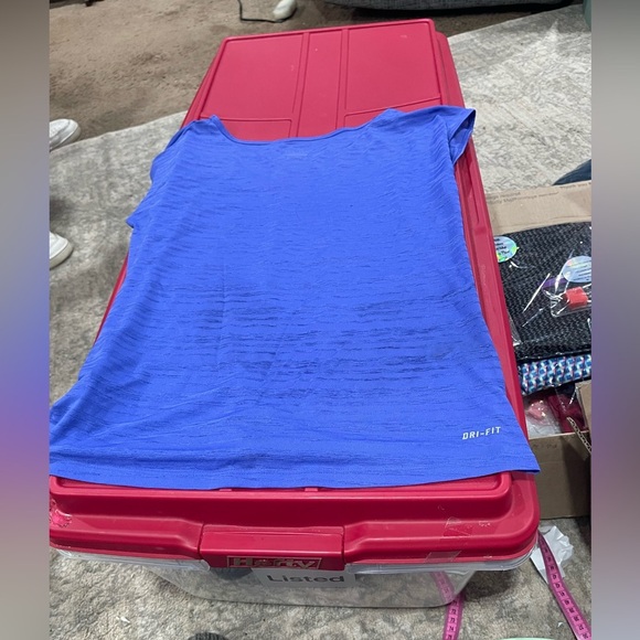 NIKE PURPLE ,  SMALL , SHort SLEEVES Dri-FIT Tank Top - Picture 1 of 7